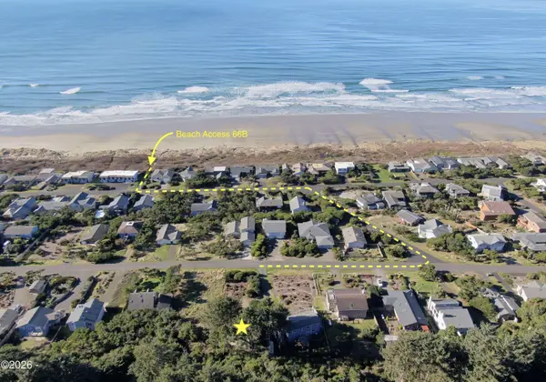 3413 NW Hidden Lake DR, Waldport, OR 97394