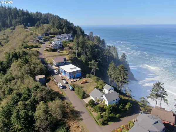 3301 S Beach RD, Neskowin, OR 97149