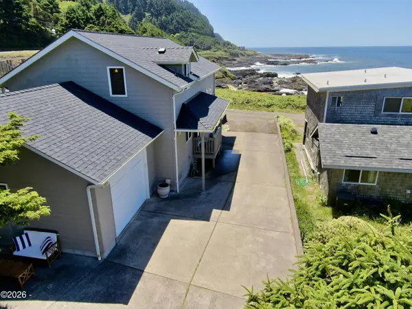 43 Windy WAY, Yachats, OR 97498