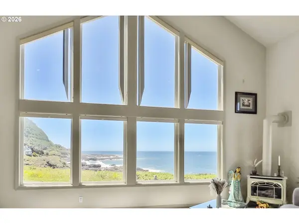 43 WINDY WAY, Yachats, OR 97498