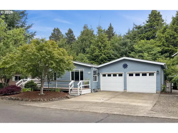 380 SEAGROVE LOOP, Lincoln City, OR 97367