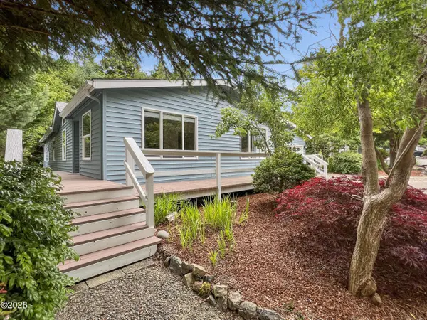 380 Seagrove LOOP, Lincoln City, OR 97367