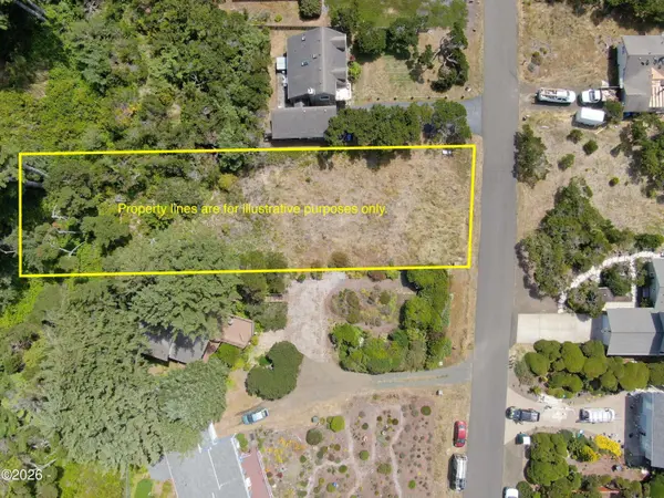 3409 NW Hidden Lake DR, Waldport, OR 97394