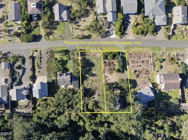 3413 NW Hidden Lake DR, Waldport, OR 97394