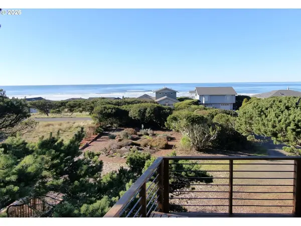 3413 NW HIDDEN LAKE DR, Waldport, OR 97394
