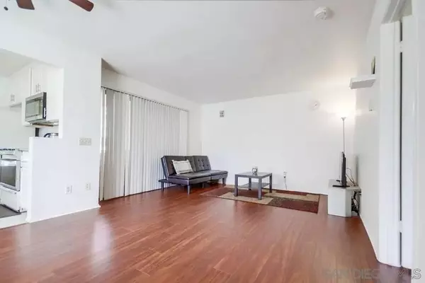 8520 Summerdale Rd #49, San Diego, CA 92126