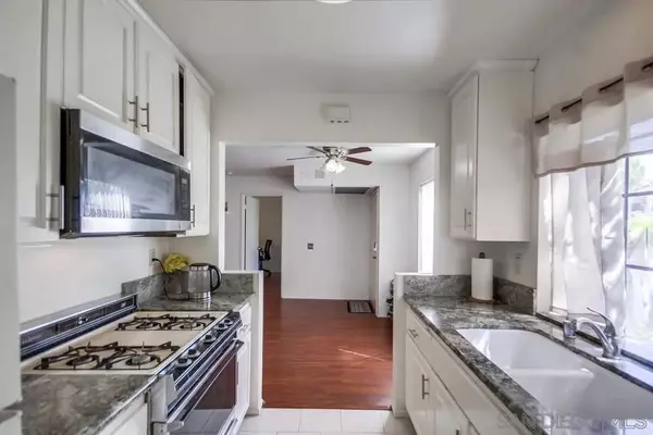 8520 Summerdale Rd #49, San Diego, CA 92126