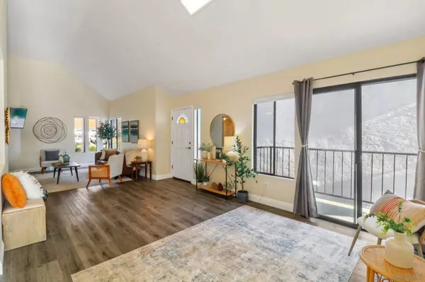 2829 Forest View Way, Carlsbad, CA 92008