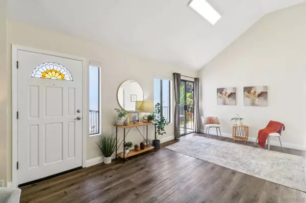 2829 Forest View Way, Carlsbad, CA 92008