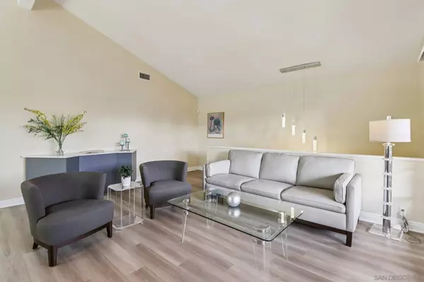 6038 Cirrus St, San Diego, CA 92110