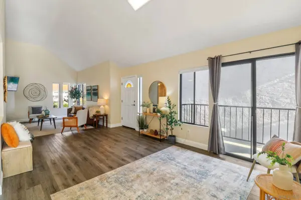 2829 Forest View Way, Carlsbad, CA 92008