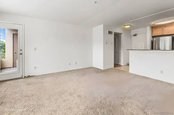 8889 Caminito Plaza Centro #7225, San Diego, CA 92122