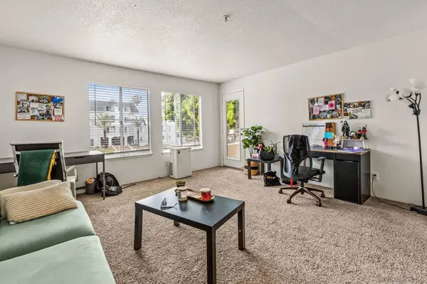 8889 Caminito Plaza Centro #7225, San Diego, CA 92122