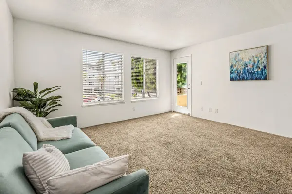 8889 Caminito Plaza Centro #7225, San Diego, CA 92122