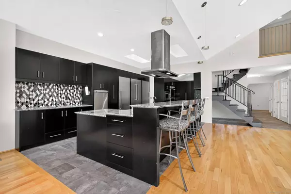 24 Abbott Road, Ellington, CT 06029