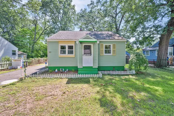 52 Devon Drive, Manchester, CT 06040