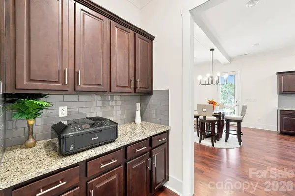 1310 Bershire LN, Charlotte, NC 28262