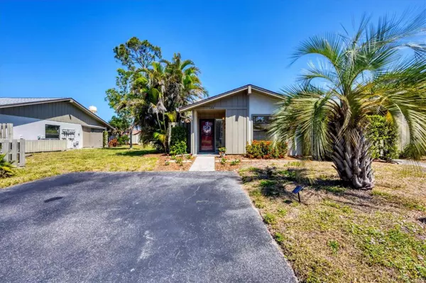 152 JOSE GASPAR DR #152, Englewood, FL 34223