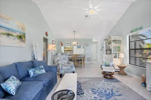 152 JOSE GASPAR DR #152, Englewood, FL 34223