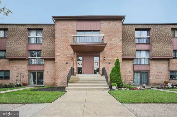 53304-00 DELAIRE LANDING RD #304, Philadelphia, PA 19114