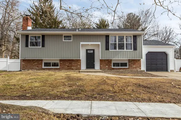 603 HOBART DR, Clementon, NJ 08021