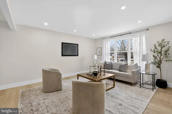 603 HOBART DR, Clementon, NJ 08021