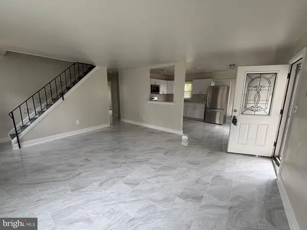 35 BLUEBERRY LN, Willingboro, NJ 08046