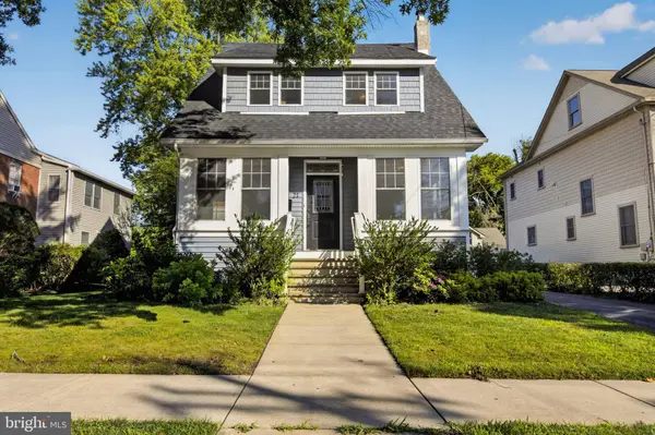 21 E REDMAN AVE