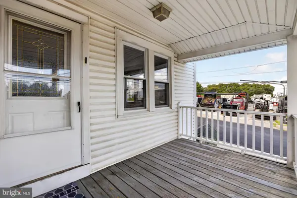 3700 W 9TH ST #A, Marcus Hook, PA 19061