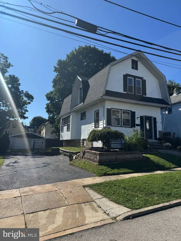 39 CLOVERDALE AVE, Upper Darby, PA 19082