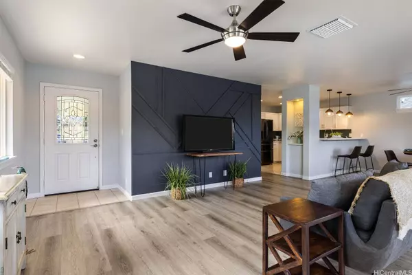 87-1038 Kaipoi ST, Waianae, HI 96792