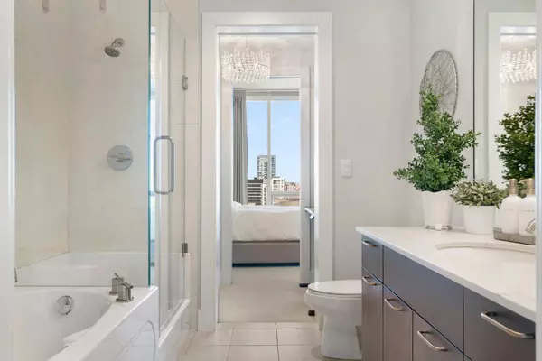 433 11 AVE SE #1601, Calgary, AB T2G 0C7