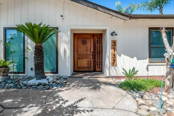 3137 S West Street, Visalia, CA 93277