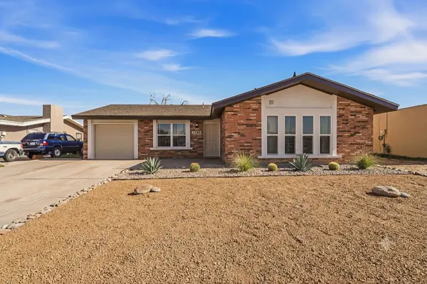 1503 Oppossum Ct, Horizon City, TX 79928-6939