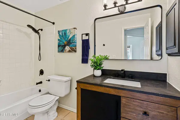 6569 MAJESTIC RIDGE DR, El Paso, TX 79912