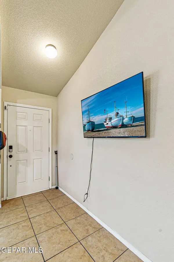 12013 COPPER HEAD LN, El Paso, TX 79934