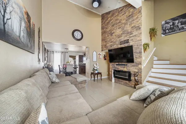 14001 JASON CRANDALL DR, El Paso, TX 79938