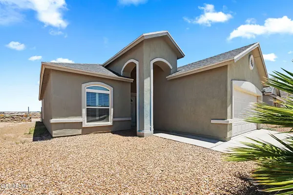 11352 Santa Barbara DR, El Paso, TX 79927