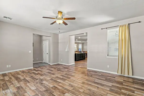 2156 THOMAS LACKLAND ST, El Paso, TX 79938