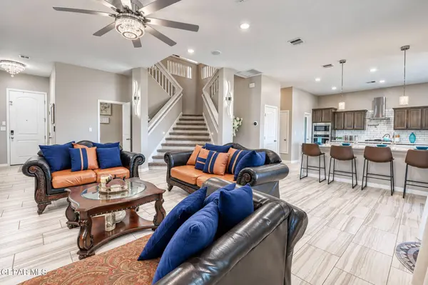 2359 Enchanted Gem PL, El Paso, TX 79911
