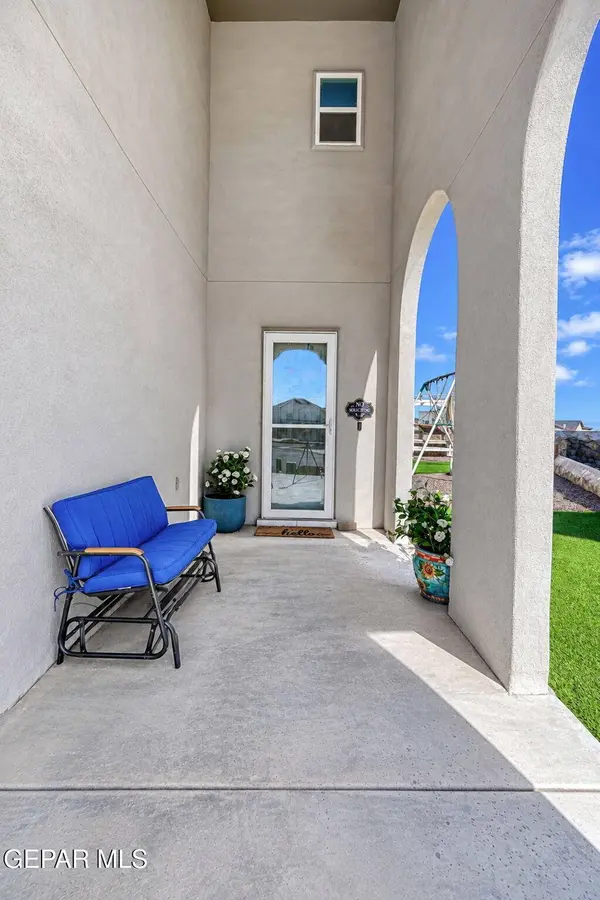 2359 Enchanted Gem PL, El Paso, TX 79911