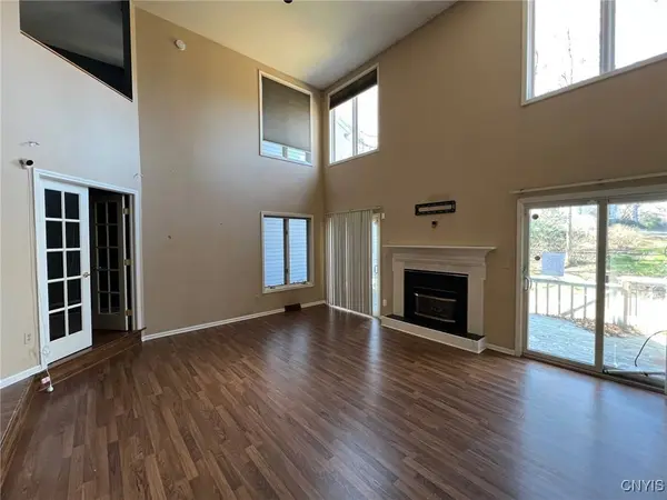 1252 James ST, Syracuse, NY 13203