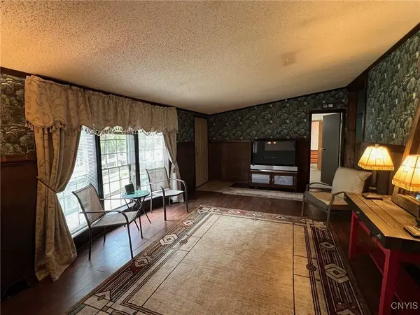 4236 Bennett RD, Cazenovia, NY 13035