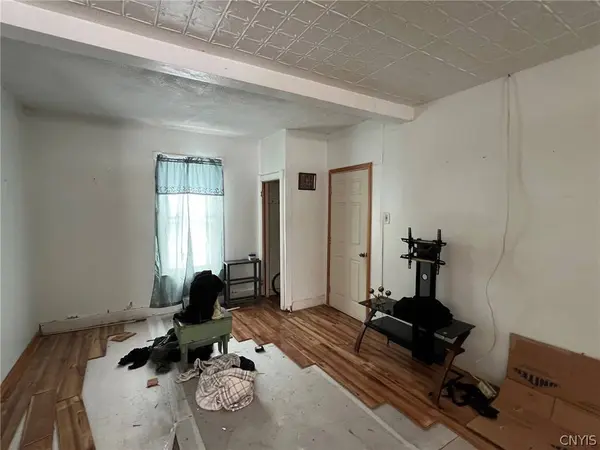 1409 Miller ST, Utica, NY 13501