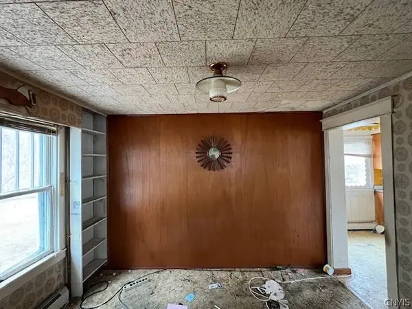 1016 Gotham ST, Watertown, NY 13601