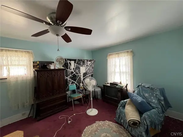 619 Seeley RD, Syracuse, NY 13224