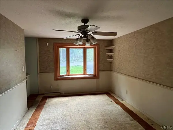 106 Richards RD, Camillus, NY 13031