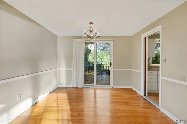 103 Huckleberry LN, Syracuse, NY 13219