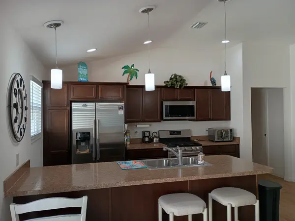 5678 Herman Ave, The Villages, FL 32163-5215