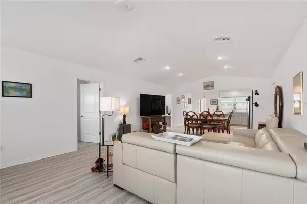 7956 JEFF ANDERSON WAY, The Villages, FL 34762